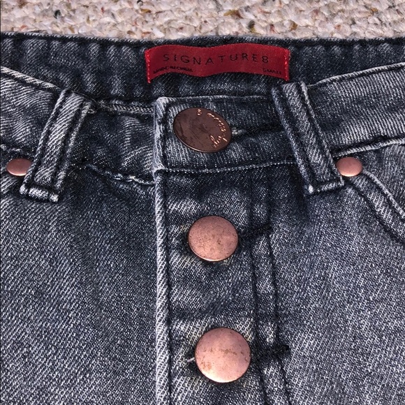 Distressed mini skirt - Picture 4 of 4